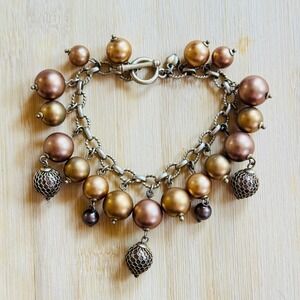 Carolee cha cha charm Bracelet VTG Regal golden Pearl Gold tone Chunky Statement